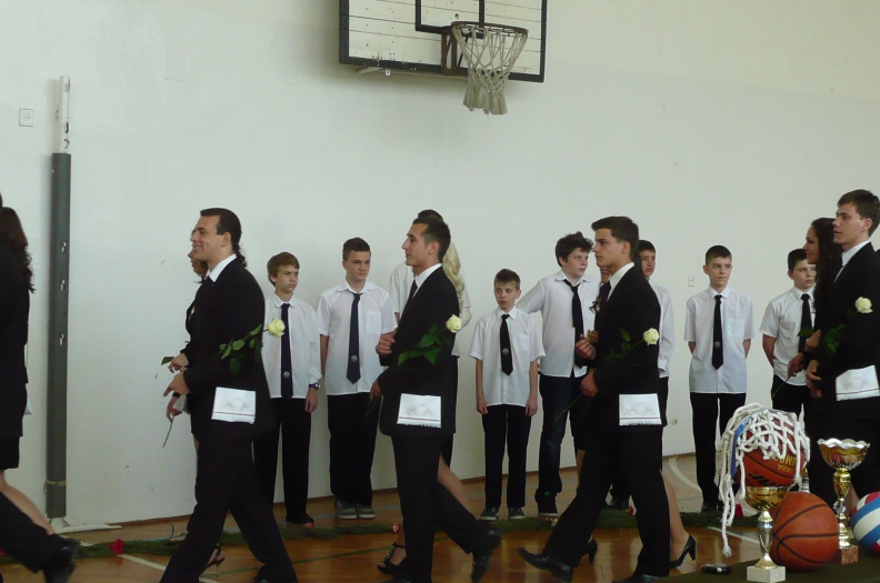 305 - 305.JPG 305.JPG